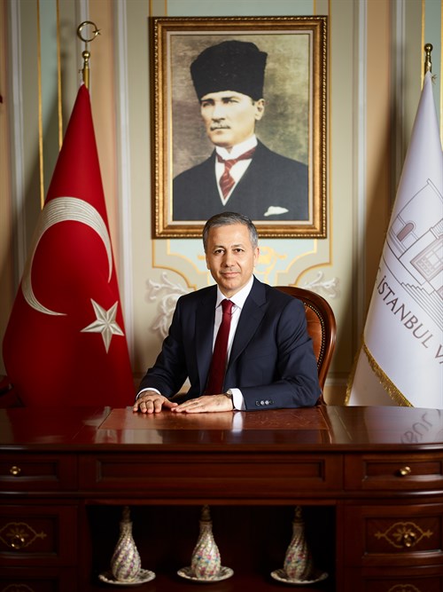 伊斯坦布尔省长阿里·耶里卡亚（Ali YERLIKAYA）